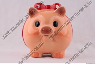 Photo Reference of Interior Decorative Pig Statue 0001
